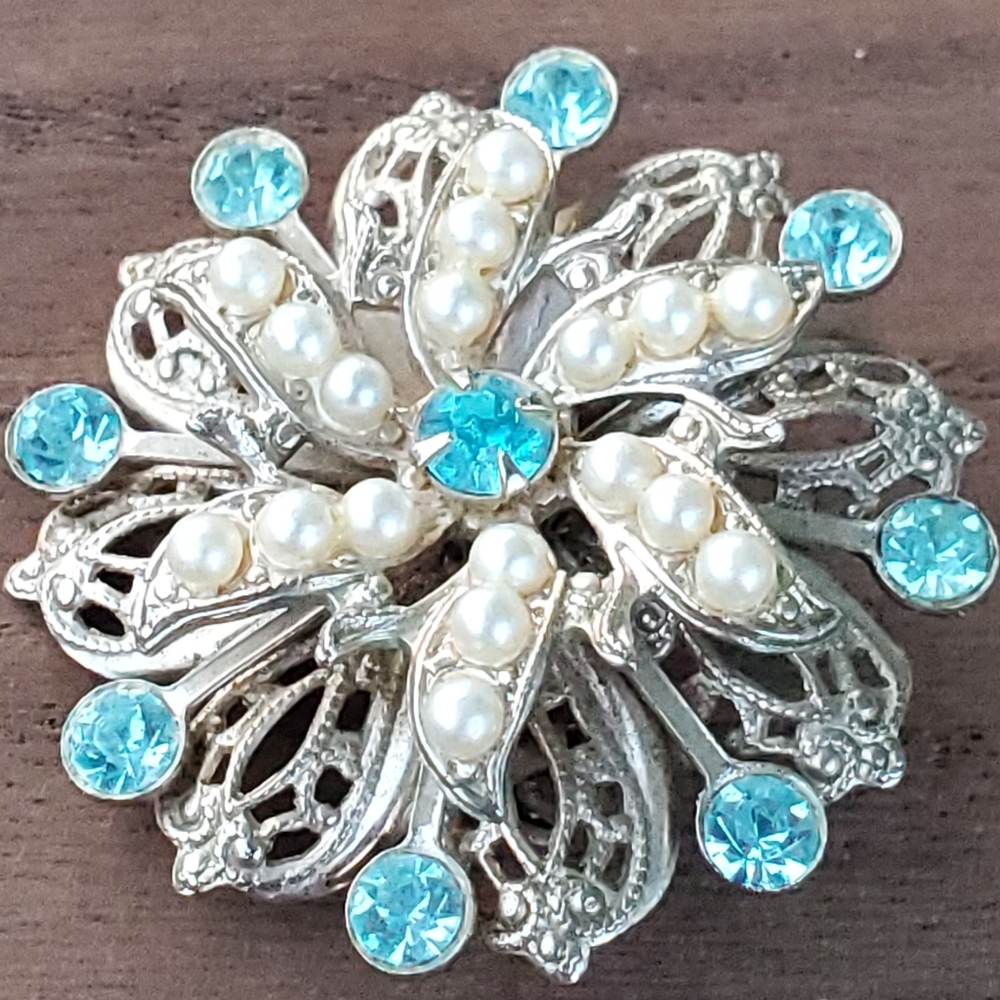 Vintage Pearl Rhinestone Flower Brooch